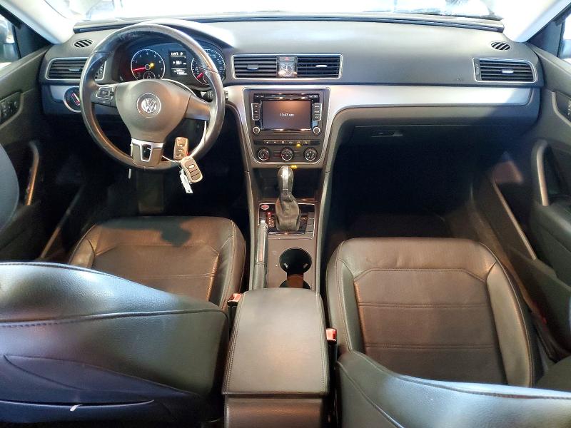 Photo 8 from auction – 2015 VOLKSWAGEN PASSAT with VIN 1VWAT7A33FC096093