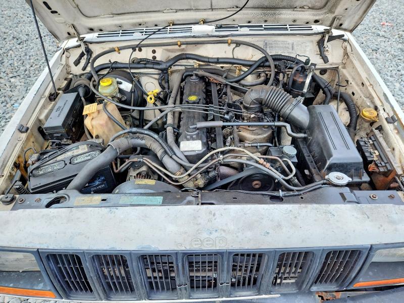 Photo 11 from auction – 2000 JEEP CHEROKEE S with VIN 1J4FB28S4YL577902