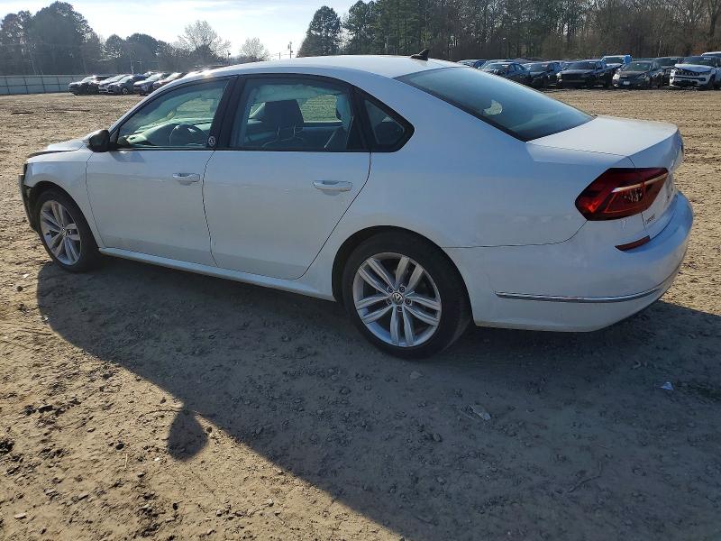 Photo 2 from auction – 2019 VOLKSWAGEN PASSAT with VIN 1VWLA7A32KC008787