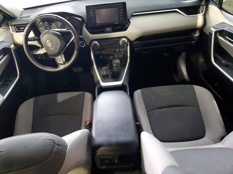 Photo 8 from auction – 2020 TOYOTA RAV4 XLE with VIN 2T3P1RFV6LW121201
