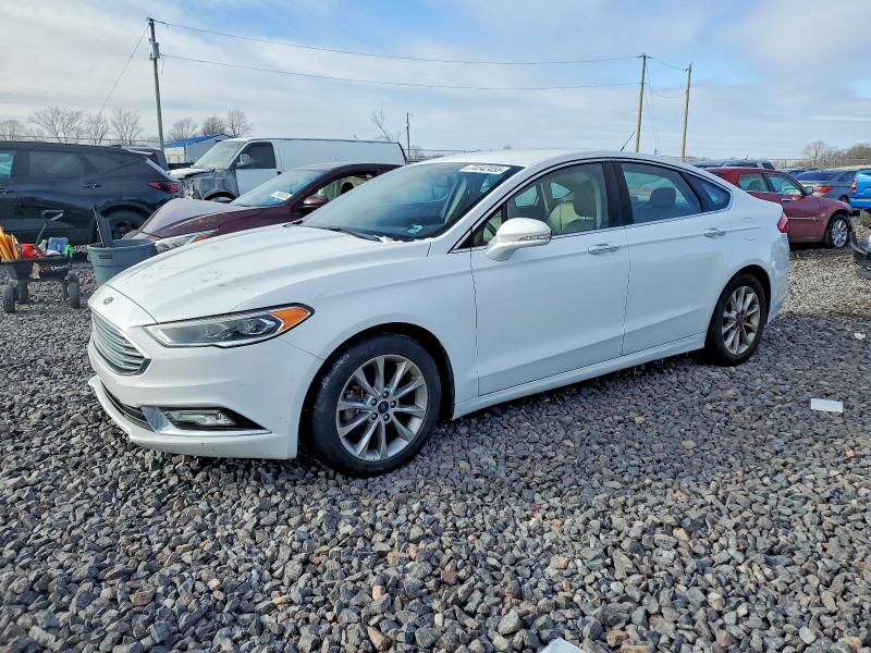 FORD FUSION SE 2017 with VIN 3FA6P0HD3HR307158 - Photo from auction