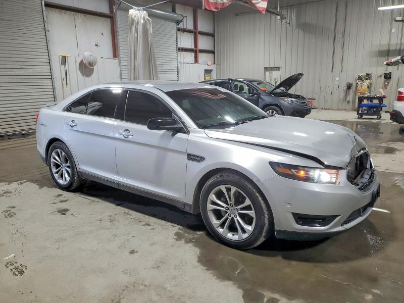 Photo 4 from auction – 2013 FORD TAURUS SHO with VIN 1FAHP2KT9DG149396