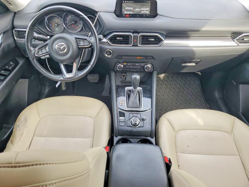 Photo 8 from auction – 2017 MAZDA CX-5 TOURI with VIN JM3KFACL8H0196520
