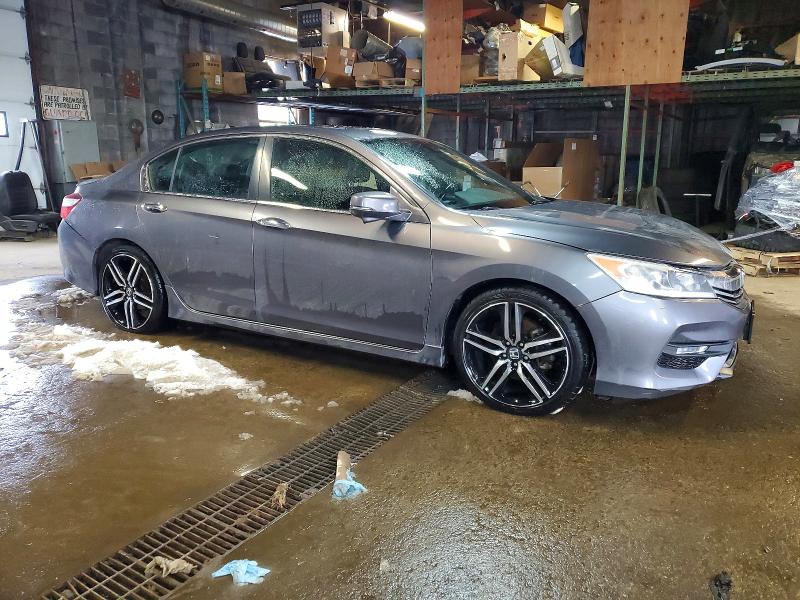 Photo 4 from auction – 2017 HONDA ACCORD with VIN 1HGCR2F62HA805080