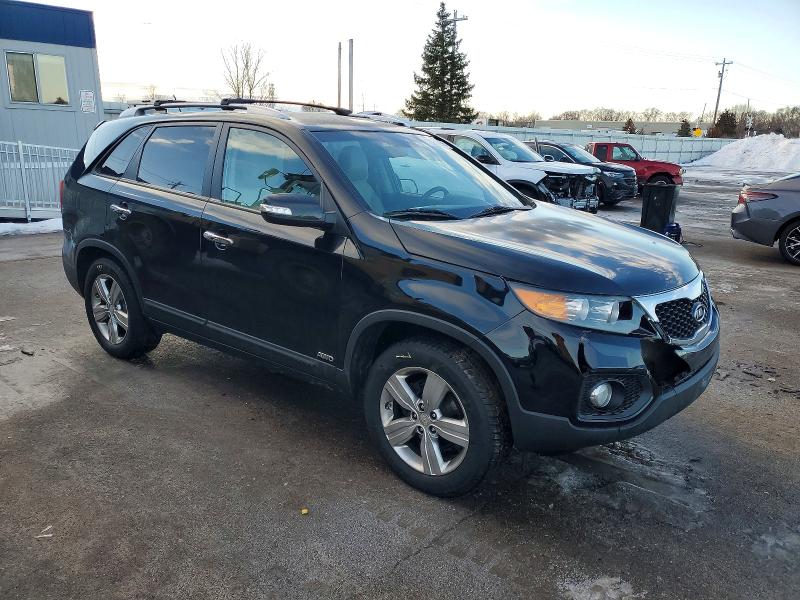 Photo 4 from auction – 2012 KIA SORENTO EX with VIN 5XYKUCA65CG220346