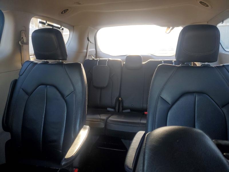 Photo 10 from auction – 2017 CHRYSLER PACIFICA T with VIN 2C4RC1EG1HR634428