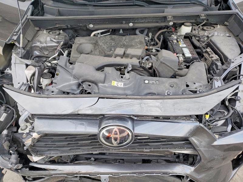 Photo 12 from auction – 2022 TOYOTA RAV4 with VIN 2T3W1RFV7NC198823