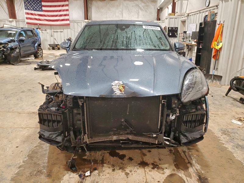 Photo 5 from auction – 2019 PORSCHE CAYENNE TU with VIN WP1AF2AYXKDA80291