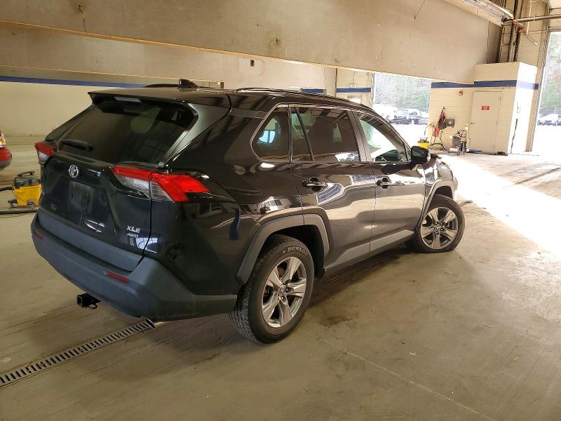 Photo 3 from auction – 2022 TOYOTA RAV4 XLE with VIN 2T3P1RFV9NC284915