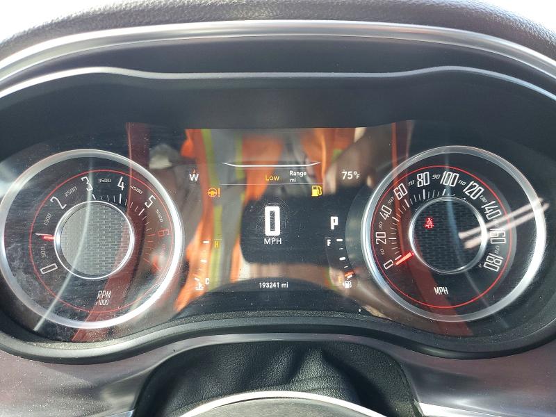 Photo 9 from auction – 2015 DODGE CHALLENGER with VIN 2C3CDZFJ3FH704921