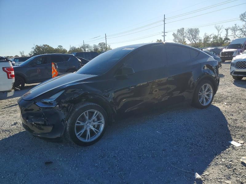 TESLA MODEL Y 2022 с VIN 7SAYGAEE7NF430225 - Фото с аукциона