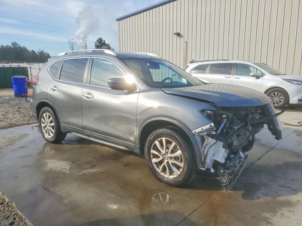 Photo 4 from auction – 2019 NISSAN ROGUE with VIN 5N1AT2MT5KC717857