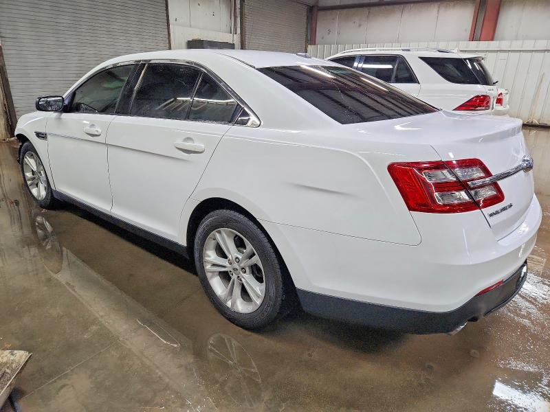 Photo 2 from auction – 2015 FORD TAURUS SE with VIN 1FAHP2D84FG170216