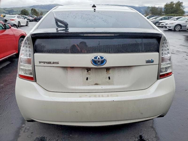 Photo 6 from auction – 2010 TOYOTA PRIUS with VIN JTDKN3DU2A0110123
