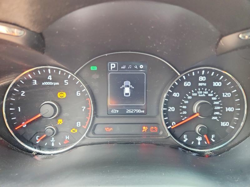 Photo 9 from auction – 2017 KIA FORTE with VIN 3KPFL4A74HE106961