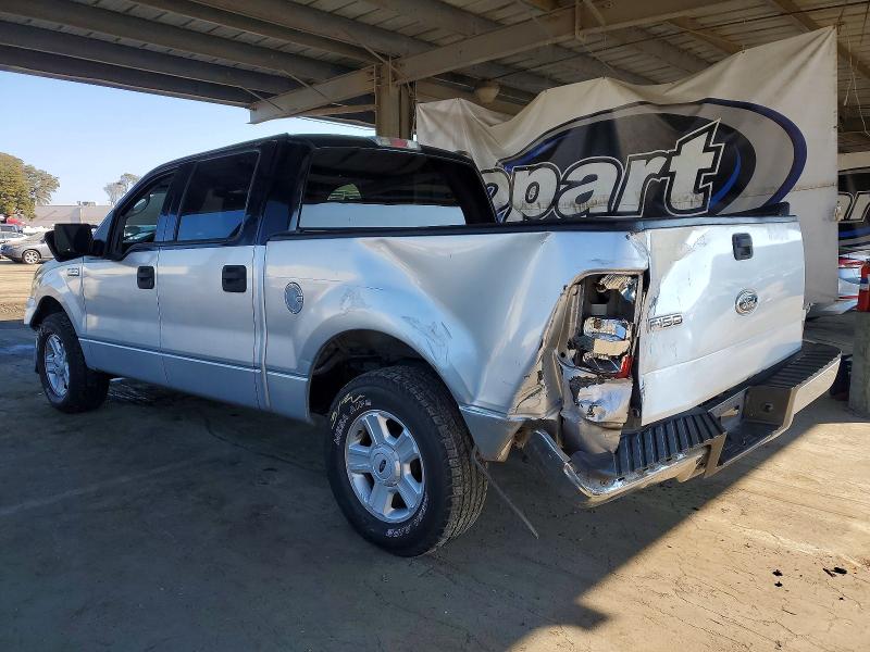 Photo 2 from auction – 2004 FORD F150 SUPER with VIN 1FTRW12W24KC90488