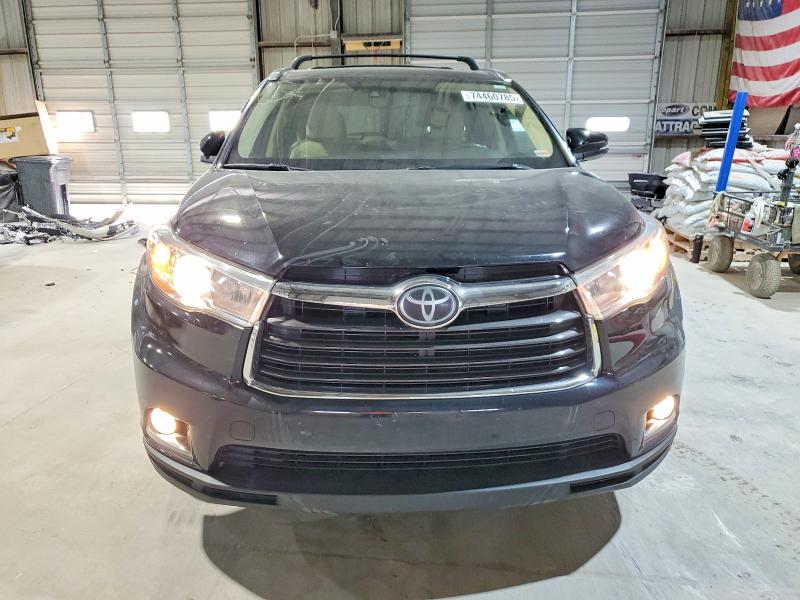 Photo 5 from auction – 2016 TOYOTA HIGHLANDER with VIN 5TDYKRFH7GS127818