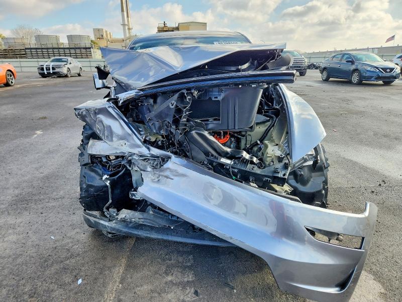 Photo 5 from auction – 2026 TESLA MODEL Y with VIN 7SAYGDEE5TF327027