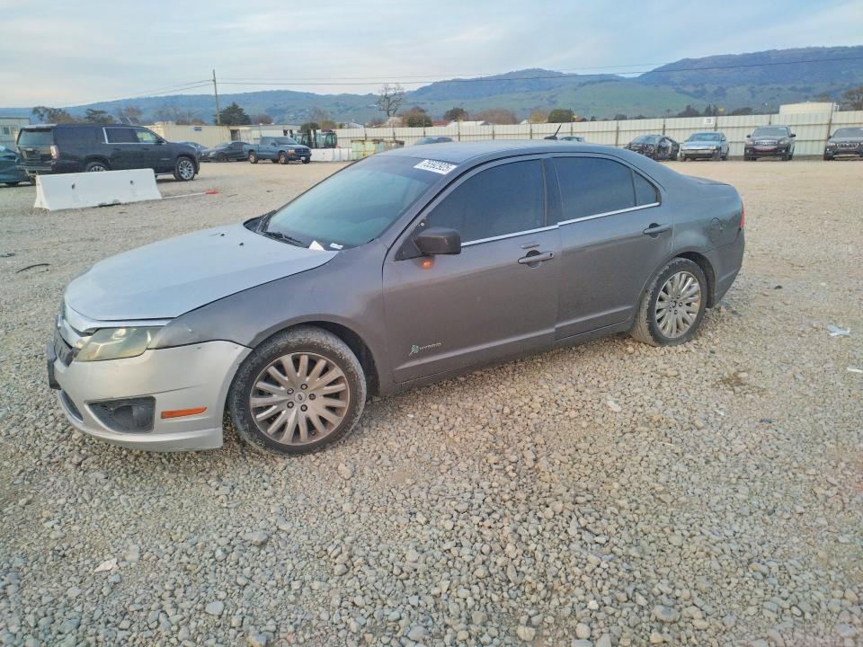 FORD FUSION 2011 with VIN 3FADP0L36BR135530 - Photo from auction