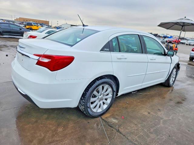 Photo 3 from auction – 2012 CHRYSLER 200 with VIN 1C3CCBBB9CN190651