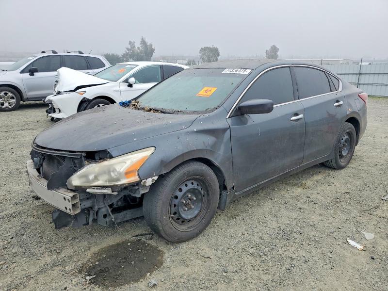 NISSAN ALTIMA 2.5 2013 with VIN 1N4AL3AP5DN555842 - Photo from auction