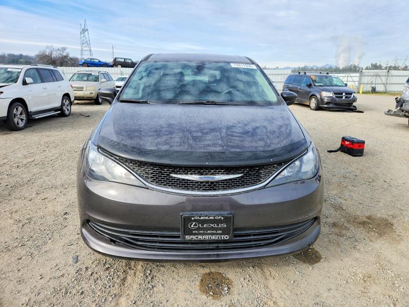 Photo 5 from auction – 2017 CHRYSLER PACIFICA with VIN 2C4RC1DG9HR675729