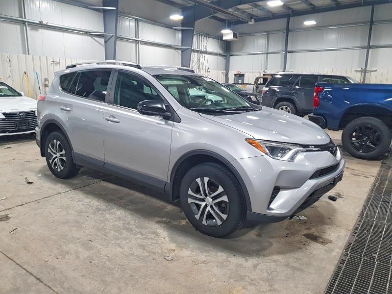 Photo 4 from auction – 2017 TOYOTA RAV4 LE with VIN 2T3BFREV8HW621428