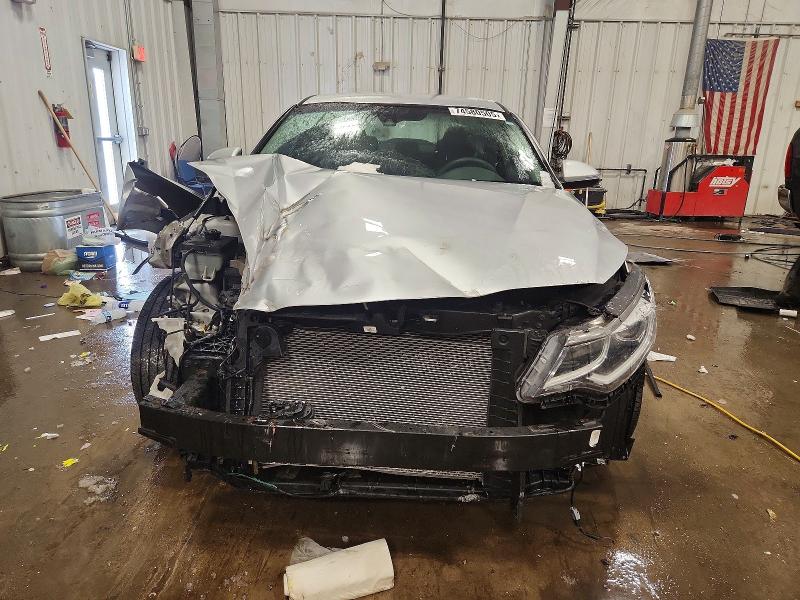 Photo 5 from auction – 2019 KIA OPTIMA with VIN 5XXGT4L39KG370609