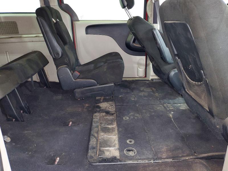 Photo 11 from auction – 2015 DODGE GRAND CARA with VIN 2C4RDGBG6FR612409