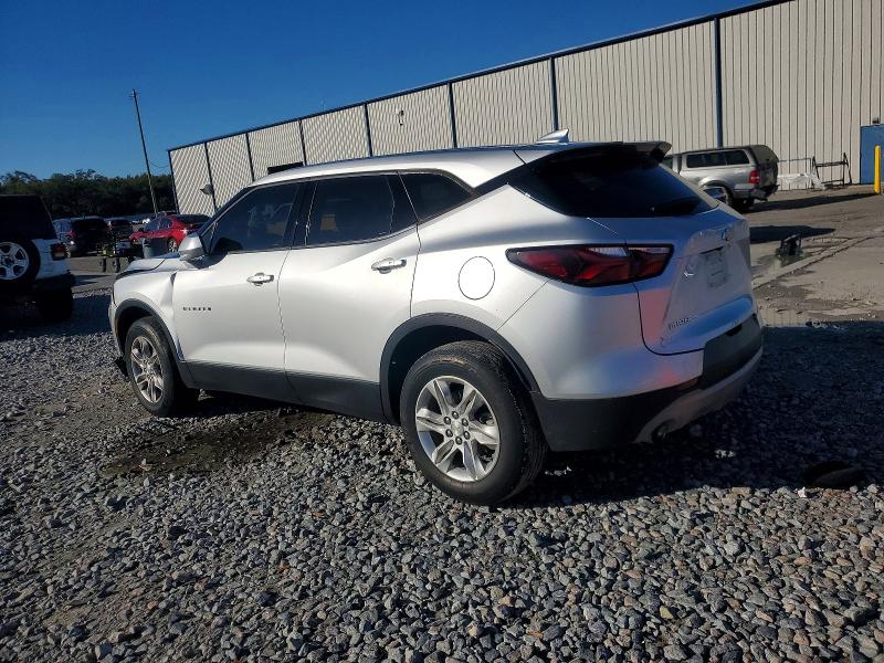 Photo 2 from auction – 2021 CHEVROLET BLAZER with VIN 3GNKBBRAXMS512025