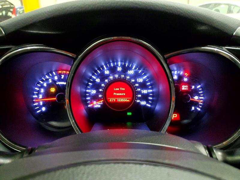 Zdjęcie 9 z aukcji – 2013 KIA OPTIMA LX z VIN KNAGM4A74D5360058