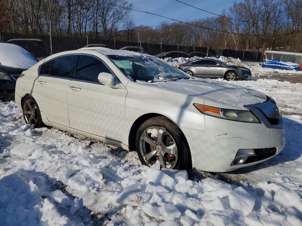 Photo 4 from auction – 2010 ACURA TL with VIN 19UUA9F58AA004252
