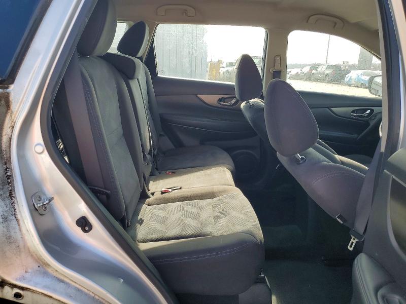 Photo 11 from auction – 2015 NISSAN ROGUE S with VIN KNMAT2MV0FP579813