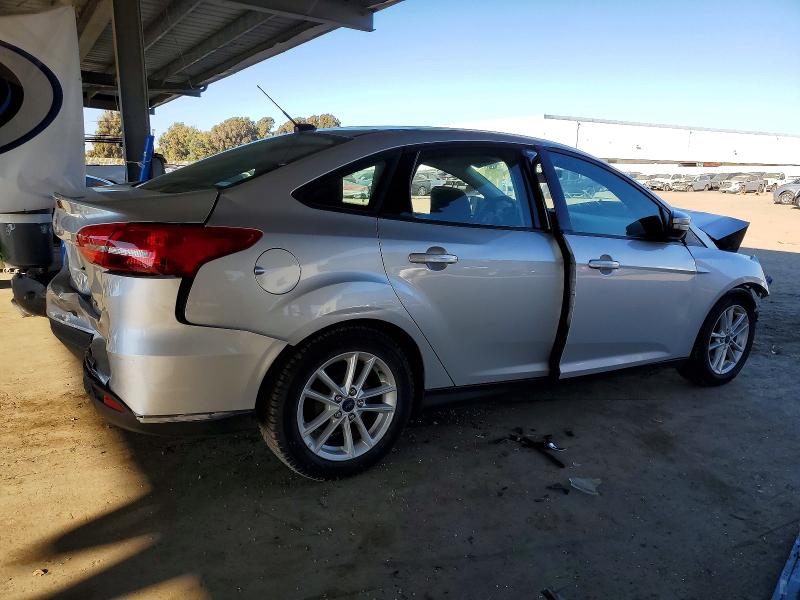 Photo 3 from auction – 2017 FORD FOCUS with VIN 1FADP3F21HL215619
