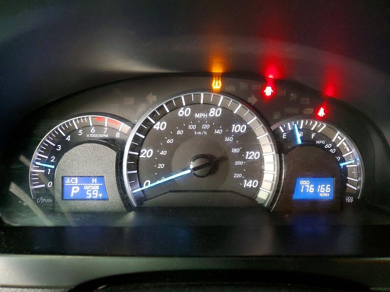 Photo 9 from auction – 2012 TOYOTA CAMRY BASE with VIN 4T1BF1FK4CU133620