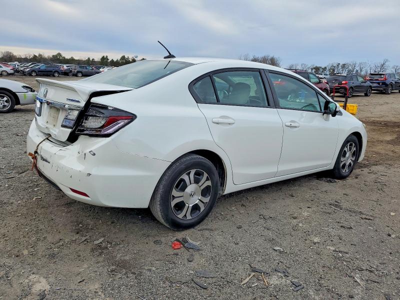 Photo 3 from auction – 2014 HONDA CIVIC HYBR with VIN 19XFB4F2XEE001367