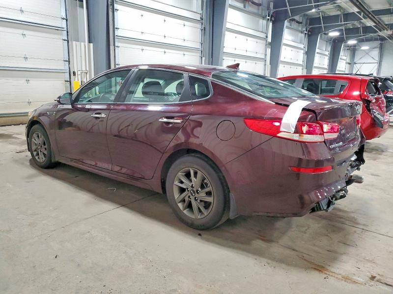 Photo 2 from auction – 2019 KIA OPTIMA LX with VIN 5XXGT4L39KG365782