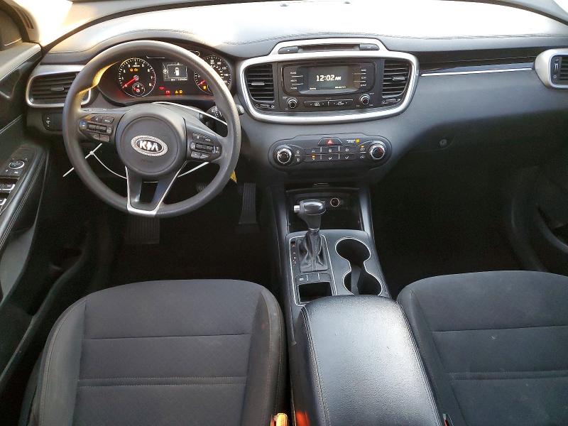 Photo 8 from auction – 2017 KIA SORENTO with VIN 5XYPG4A38HG285143