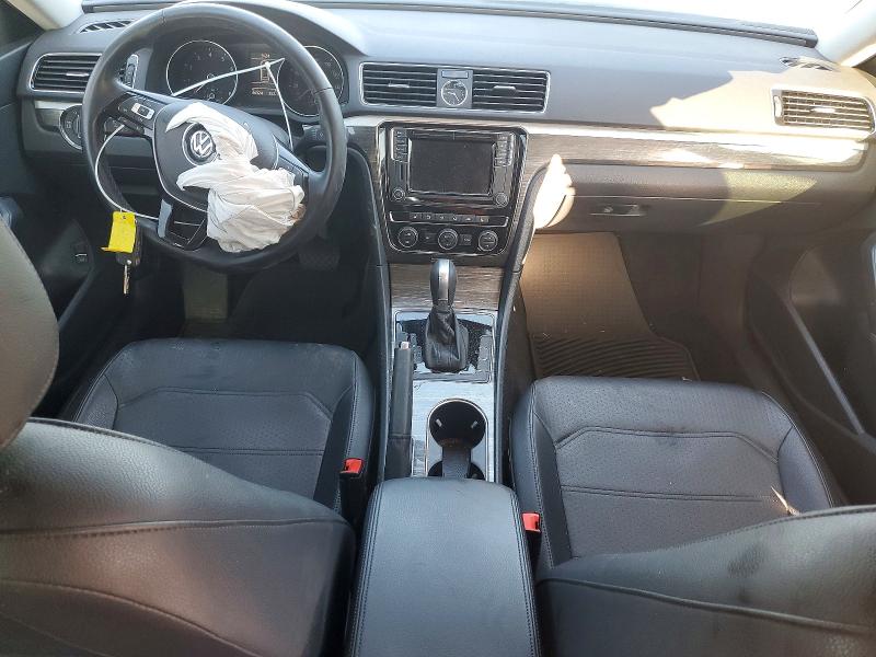 Photo 8 from auction – 2016 VOLKSWAGEN PASSAT SE with VIN 1VWBS7A34GC020780