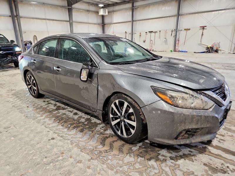 Photo 4 from auction – 2017 NISS ALTIMA with VIN 1N4AL3AP0HC285243