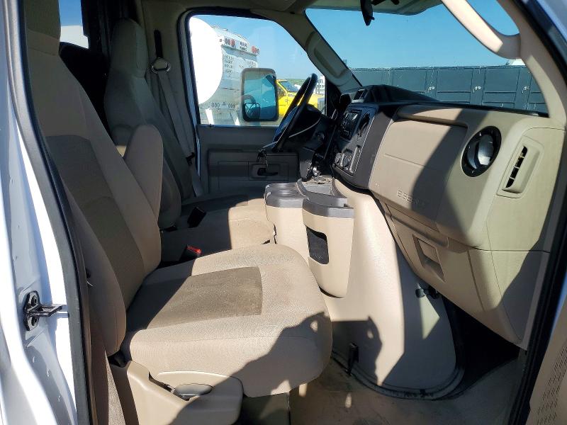 Photo 5 from auction – 2018 FORD E450 with VIN 1FDXE4FS8JDC13025