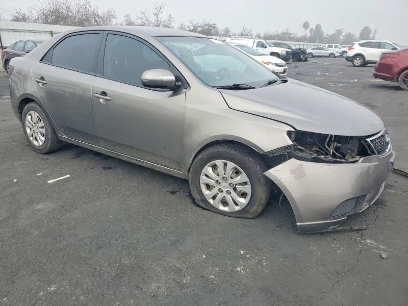 Photo 4 from auction – 2012 KIA FORTE EX with VIN KNAFU4A28C5544224