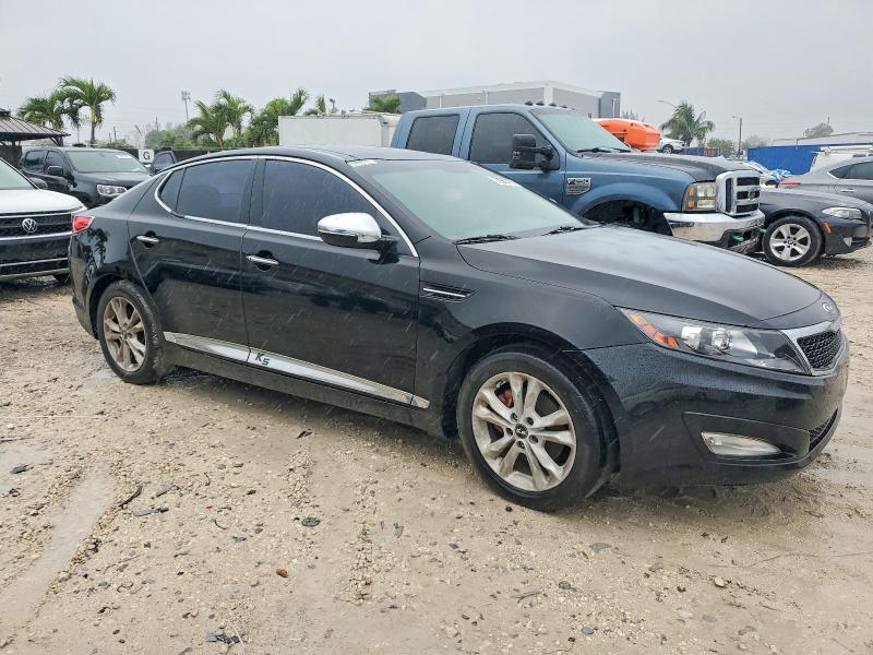 Photo 4 from auction – 2011 KIA OPTIMA EX with VIN KNAGN4A72B5115558