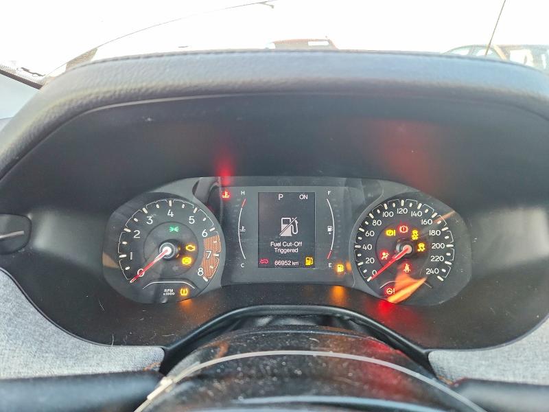 Photo 9 from auction – 2022 JEEP COMPASS with VIN 3C4NJDAB4NT106858