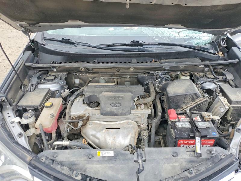 Photo 12 from auction – 2018 TOYOTA RAV4 with VIN 2T3WFREV3JW483241