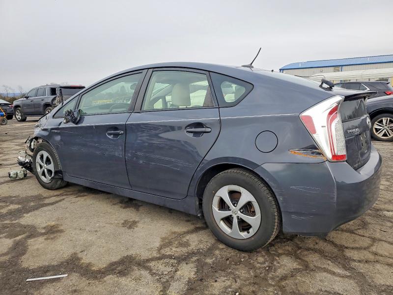 Photo 2 from auction – 2012 TOYOTA PRIUS with VIN JTDKN3DU9C5439701
