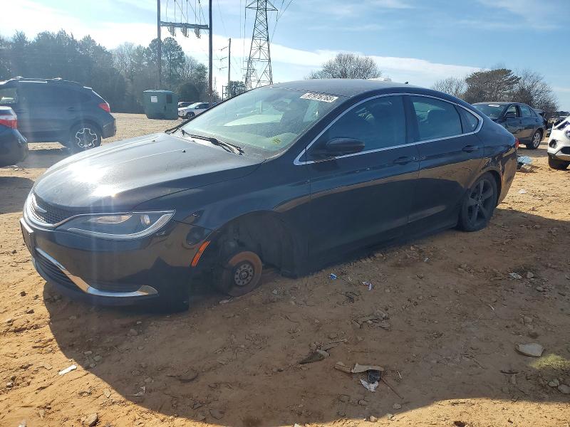 CHRYSLER 200 2015 with VIN 1C3CCCAB1FN738637 - Photo from auction