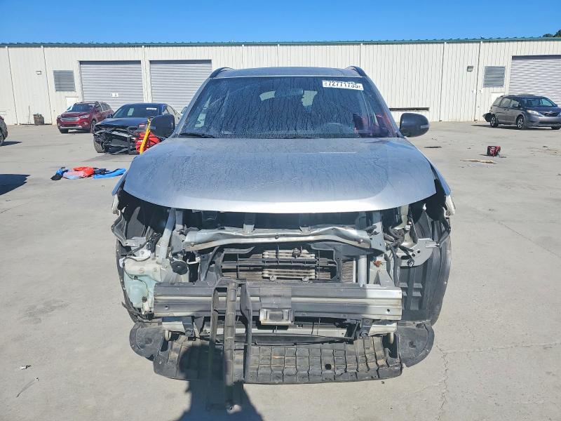 Photo 5 from auction – 2019 MITSUBISHI OUTLANDER with VIN JA4AD3A3XKZ035222