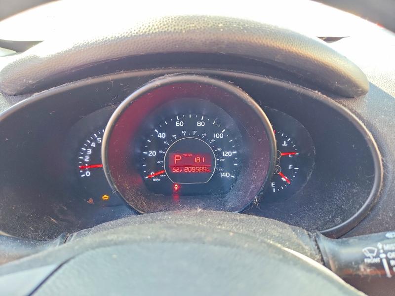 Photo 9 from auction – 2014 KIA SOUL with VIN KNDJN2A23E7022638