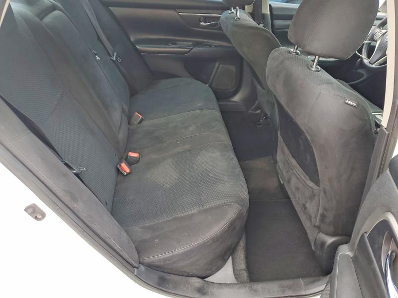 Photo 10 from auction – 2015 NISSAN ALTIMA 2.5 with VIN 1N4AL3AP2FN900294